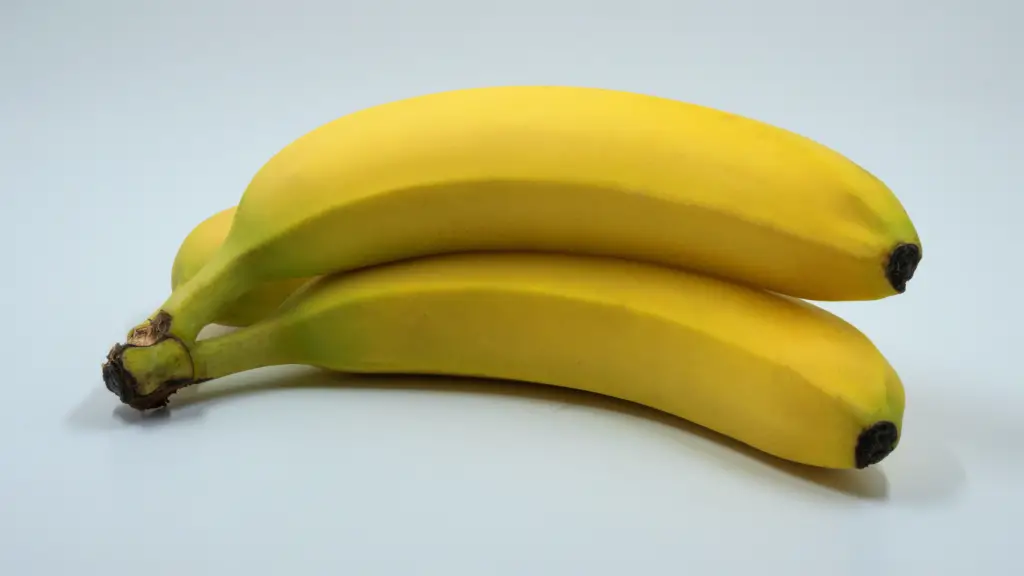 A banana, which you can eat for potassium on the carnivore diet